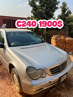 MERCEDES C240 1900$